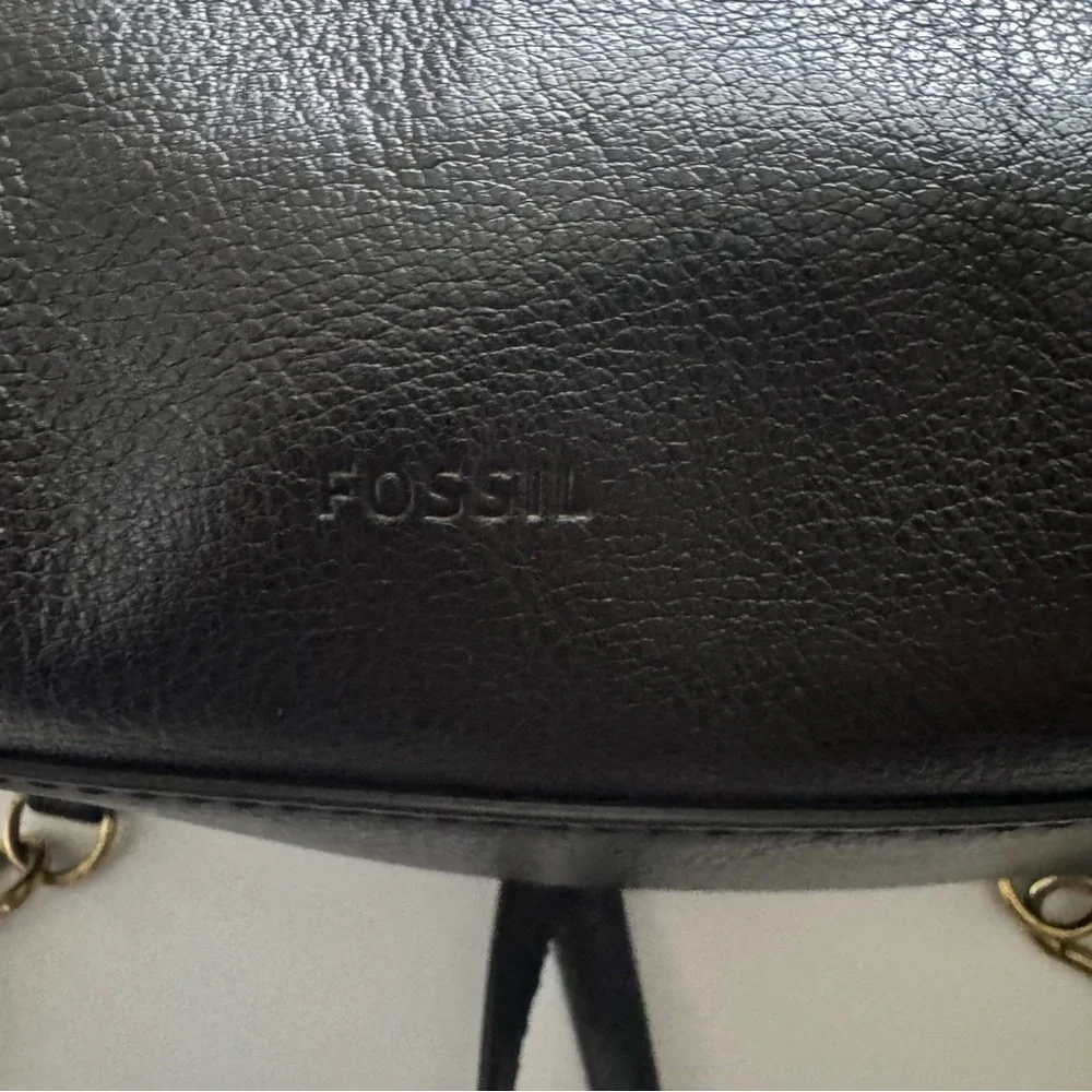 Fossil Camilla Convertible Black Leather Backpack